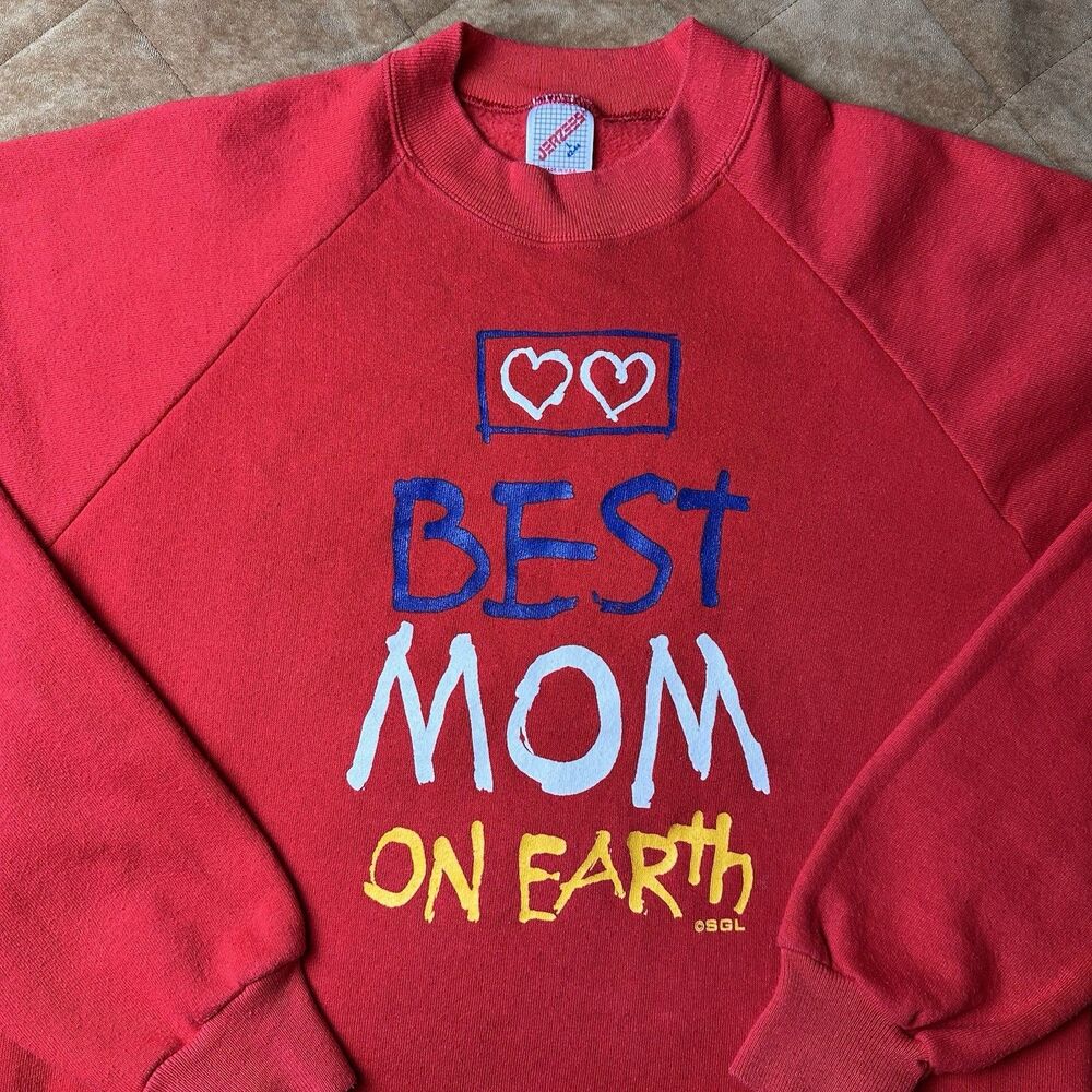 Vintage 80s Women's Best Mom on Earth Red Sweatshirt Size Large